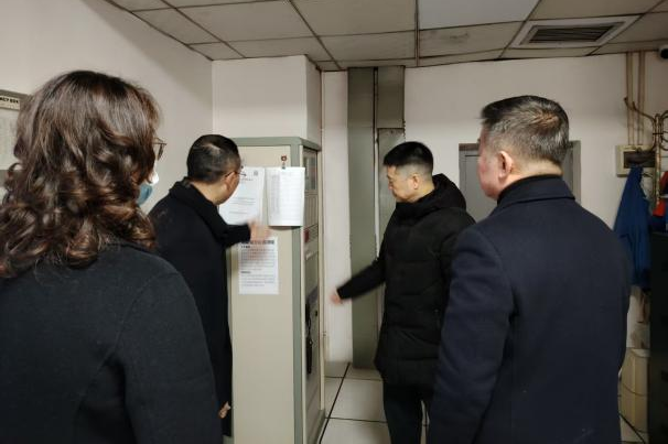 省尊龙凯时集团党委书记、董事长游勇检查督导春节安全生产并看望慰问干部员工